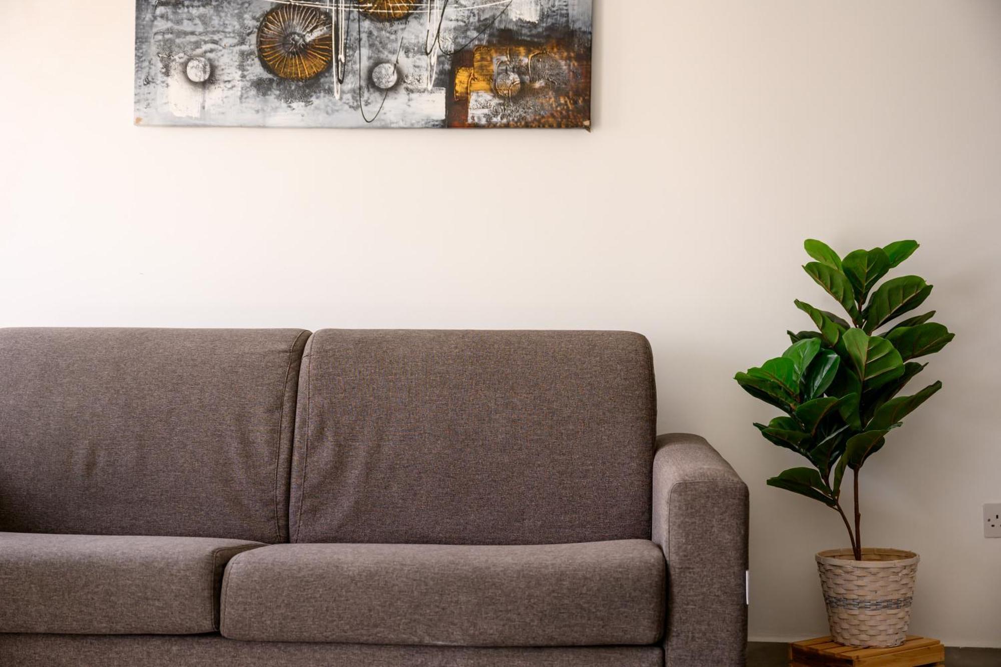 F11 Room 2, Private Room Two Single Beds Shared Bathroom In Shared Flat Msida Exterior photo
